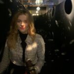 Chloë Grace Moretz Instagram - Oh what a night :) @nicolasghesquiere @louisvuitton @wmag @saramoonves #lynnhirschberg ❤️ 🌹