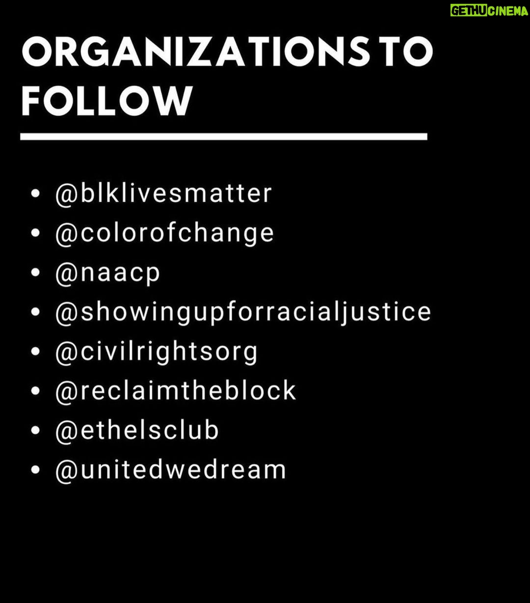 Chloë Grace Moretz Instagram - Here’s how to help NOW