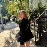 Chloë Grace Moretz Instagram – New York summer days 🌞 thank you to my @louisvuitton family for my new #LVGO14 bag @nicolasghesquiere ❤️🤍❤️