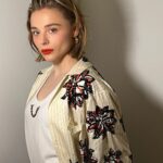 Chloë Grace Moretz Instagram - #Nimona premiere day , whatta beautiful movie. So proud to be part of this ❤️ so excited for you all to watch it only on Netflix June 30th!