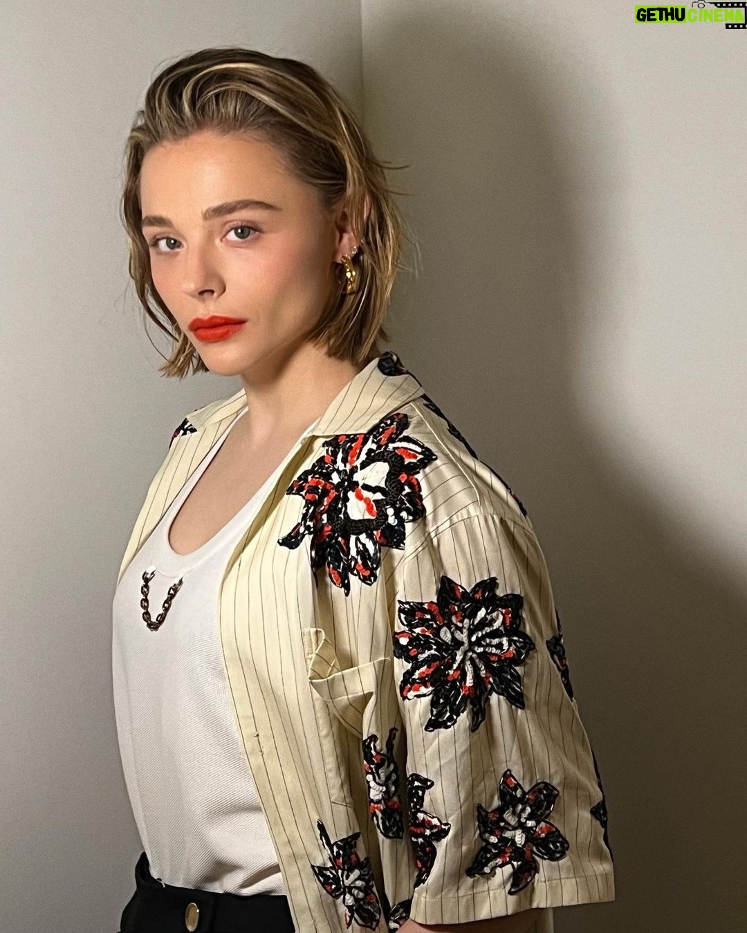 Chloë Grace Moretz - 502.5K Likes - #Nimona premiere day , whatta beautiful movie. So proud to be part of this ❤️ so excited for you all to watch it only on Netflix June 30th!