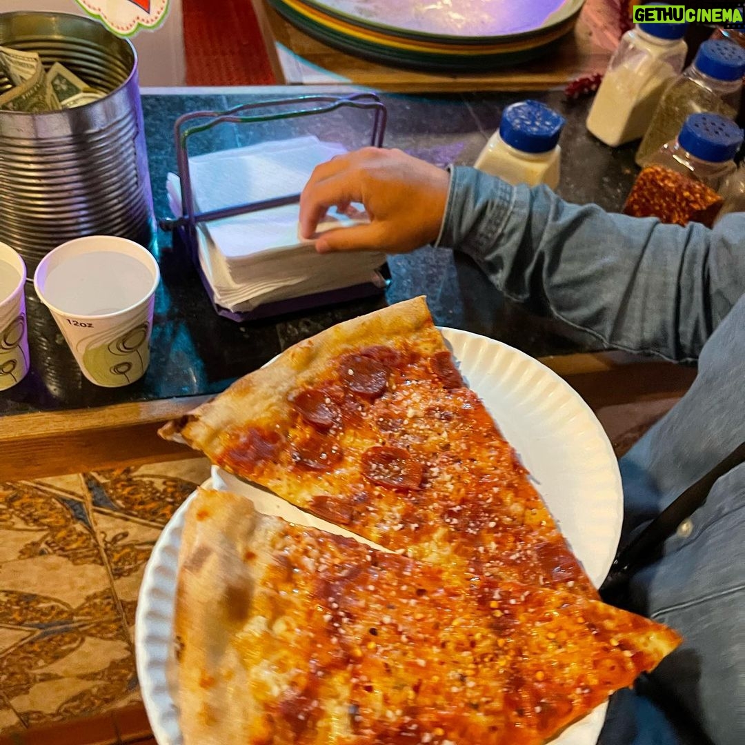 Chloe East Instagram - 2022 in review ?, LA — @secretpizzala (10/10) Cape Cod, MA — Spiratus Pizza (8.5/10) Atlanta, GA— Varuni Napoli (7.8/10) Glendale, LA — Moonlight Rollerway (3.5/10) Silverlake, LA — Tomato Pie (7/10) NY — Vito’s Slices & Ices (9/10) Malibu — Soho house (6.9/10) Brentwood, LA — Pizzanna (7/10) Marina de rey, LA — Costco (10/10) Santa Monica, LA — Joes Pizza (8.5/10)