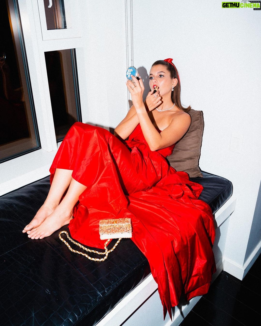 Chloe East Instagram - Thank you @harpersbazaarus ❤️ Photo by @apecub Makeup by @misha212 using @welovecoco Hair by @bridgetbragerhair Styled by @mollyddickson Wearing @chanelofficial Getting reading for @thefabelmans world premiere, @amblin @universalpictures #thefabelmans