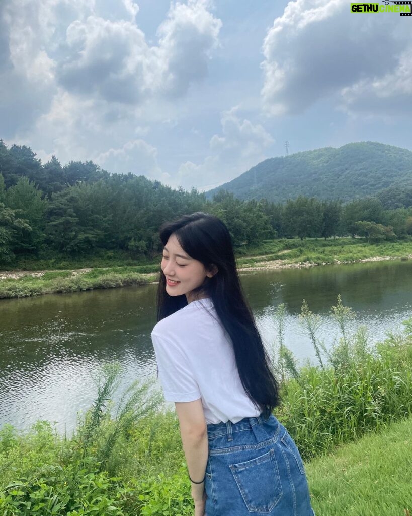 Choi Ye-rim Instagram - 🌕☀️
