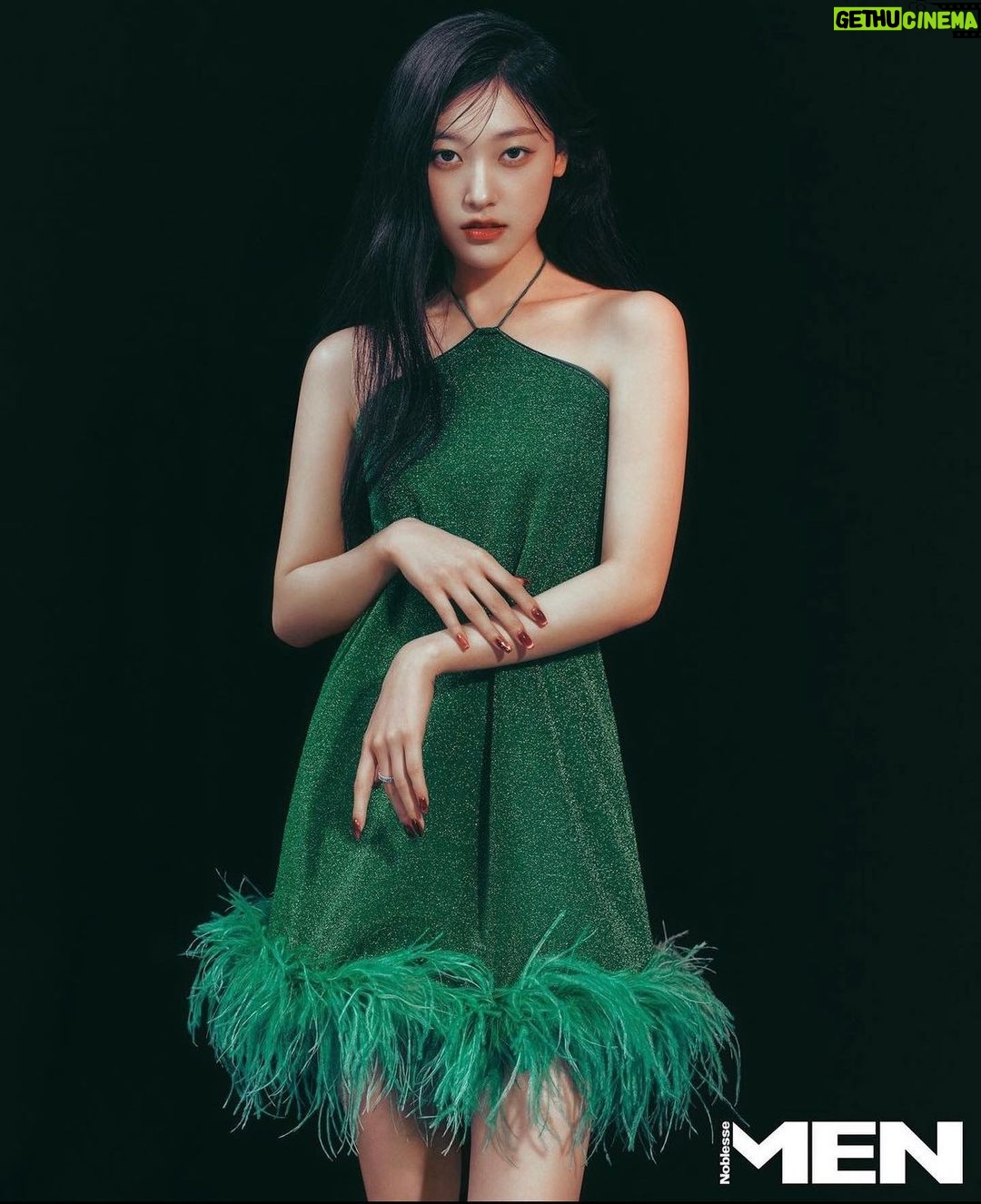 Choi Ye-rim Instagram - @mennoblesse_official 🫶