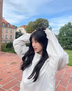 Choi Ye-rim Instagram - ✨🥹✨