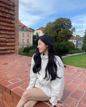 Choi Ye-rim Instagram - ✨🥹✨