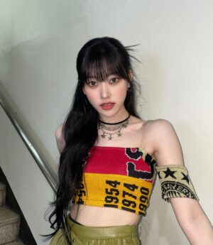 Choi Ye-rim Instagram - 오늘 야식으로는 신라면??🤭