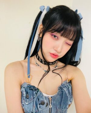 Choi Ye-rim Instagram - 고생했어 오늘도💜