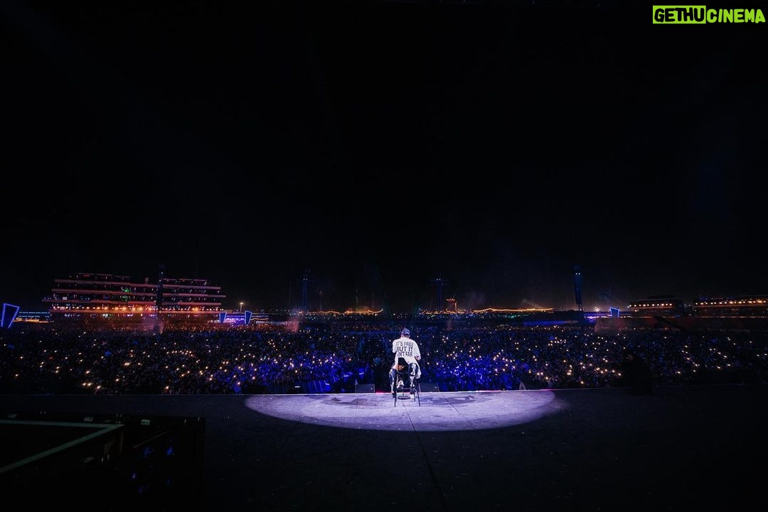 Chris Brown Instagram - MY PEACE IN THE MIDDLE EAST ❤️