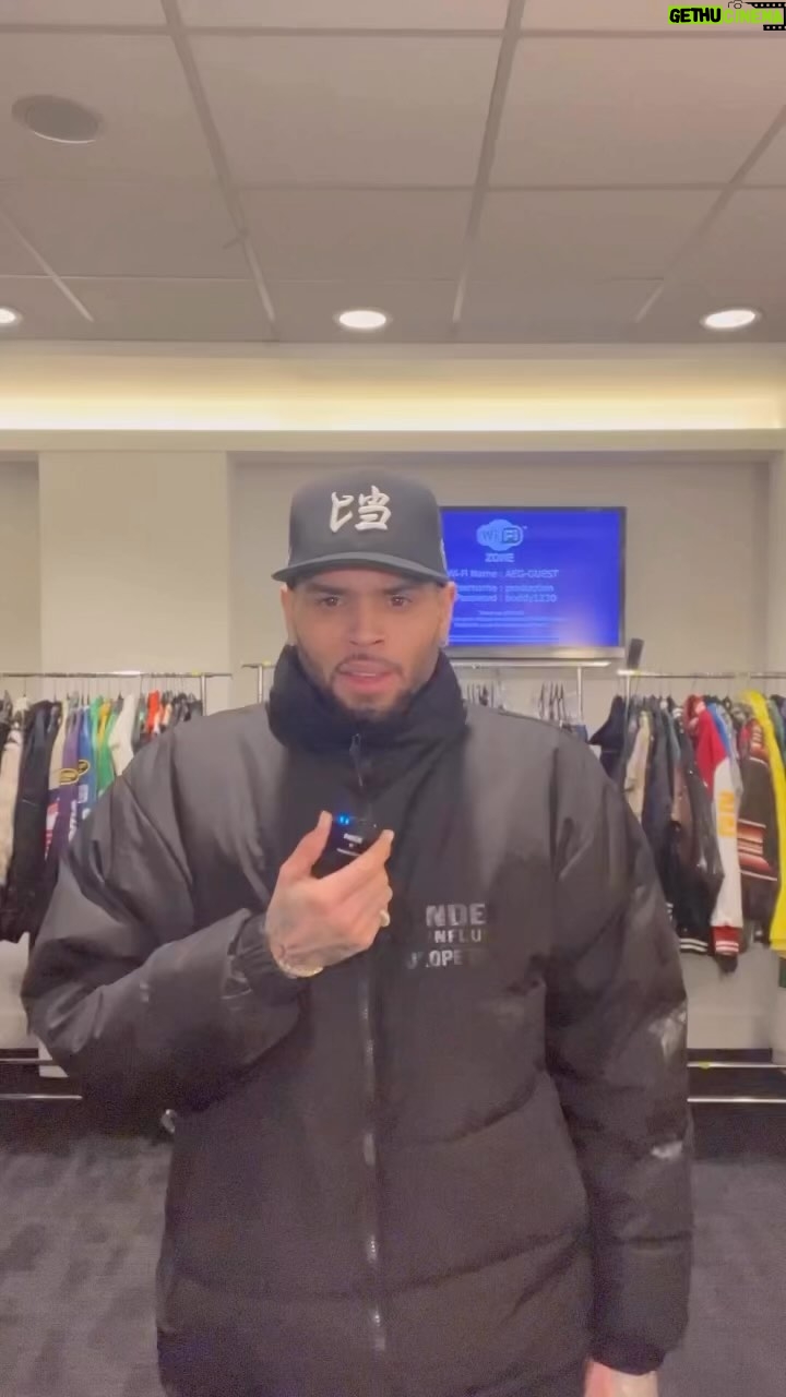 Chris Brown - 532.6K Likes - What you gone do? $50 million but mom goes to jail for a year? @lancesavali live wit lance โค๏ธ #undertheinfluencetour