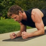 Chris Hemsworth Instagram - Get active with this 20 minute upper body blast with the @centrfit strength equipment 💪🏻 Push up w/ handles 25 reps Banded lateral raise x 12 reps Rest 40-60 sec x 4 sets Standing hammer curls 12 reps (each arm) Battle rope 50 reps Rest 40-60 seconds x 4 sets Plank hold 1 minute Rest 30 sec x 3 sets Save up to 25% on Centr digital coaching & strength equipment.