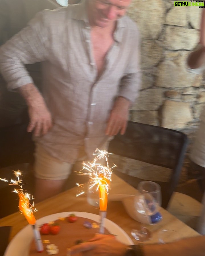 Chris Hemsworth - 2.1 Million Likes - Happy birthday to my dad, the greatest man I know! My hero, my mentor, my inspiration. love ya dad!
