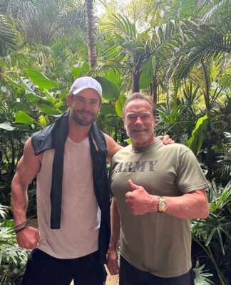 10 Unforgettable Instagram Photos of Chris Hemsworth