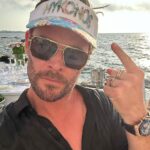 Chris Hemsworth Instagram – Happy birthday to my dad, the greatest man I know! My hero, my mentor, my inspiration. love ya dad!