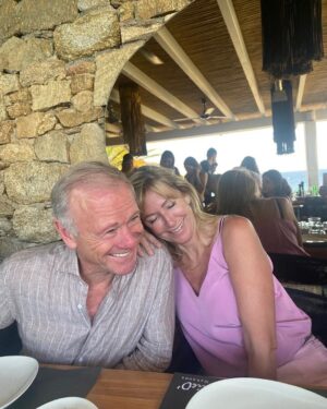 Chris Hemsworth Instagram - Happy birthday to my dad, the greatest man I know! My hero, my mentor, my inspiration. love ya dad!