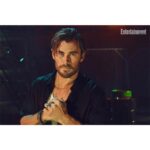 Chris Hemsworth Instagram - Big thanks to @entertainmentweekly for the chat on this beautiful sunny day 😂 Directed by: @alison_wild + @kiwiharding Still Photography: @dennisleupold Writer: @devancoggan Stylist: @samanthamcmillen_stylist Grooming: @lucyhalperin