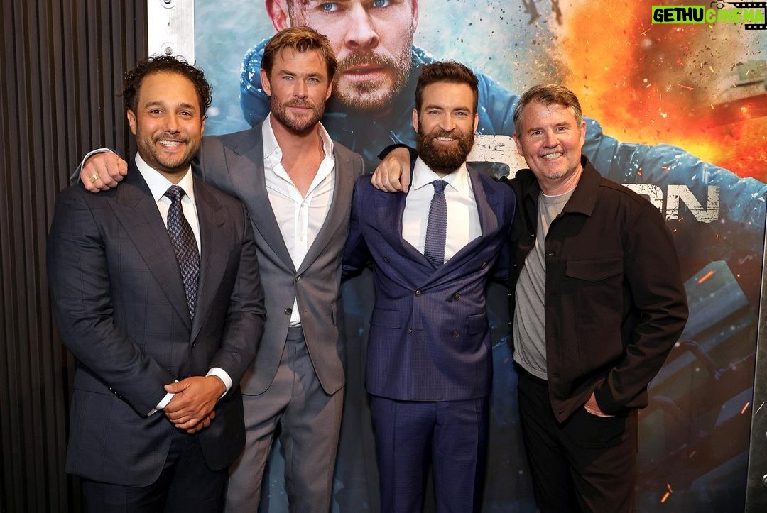 Chris Hemsworth Instagram - Another amazing night for Extraction 2 in NYC! Huge thanks to everyone who came out and all the support for the film has been incredible! Can’t wait for you all to see it on @netflix June 16th! @samhargrave @therussobrothers @wildstateprod @golfarahani @olgakurylenkoofficial @adam_bessa @agbofilms
