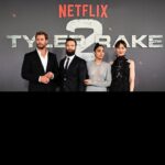 Chris Hemsworth Instagram - After years of coming to Spain and being asked “has my Spanish improved” I can safely say it’s in the palm of my hand. Thanks so much to everyone who turned up for the Extraction 2 premiere . Don’t miss it June 16 only on @Netflix @samhargrave @golfarahani @olgakurylenkoofficial @therussobrothers @wildstateprod