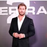 Chris Hemsworth Instagram - After years of coming to Spain and being asked “has my Spanish improved” I can safely say it’s in the palm of my hand. Thanks so much to everyone who turned up for the Extraction 2 premiere . Don’t miss it June 16 only on @Netflix @samhargrave @golfarahani @olgakurylenkoofficial @therussobrothers @wildstateprod