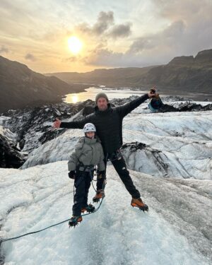 Chris Hemsworth Instagram - A little Icelandic adventure with my girl ❤️ 🧊@glacierencounter