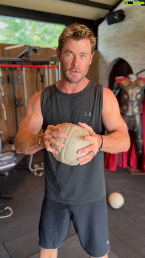 Chris Hemsworth Instagram - 2024 is going to be a great year!! Let’s get it!