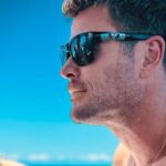 Chris Hemsworth Instagram - Cheers @m_experiment for keeping the baby blues in the shade 🤙 📷 @juzmac