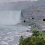 Chris Lee Instagram – Niagara Falls 
Mother Nature reminders:
在大自然的面前人類是渺小的，
千萬不要把自己當成神了，
如有神力那麻煩拿來幫助人，
或這地球、或人類之外的物種。

#model #actor #chrislee1111travels 
#niagarafalls #ontario #canada
#waterfall #waterfalls #mothernature
#letgodbegod #tobeabetterman

#這次我有比較即時po文了
#一邊旅行一變照顧社群到底有多累
#活在當下好好享受大自然你們不會怪我吧 The Falls in Niagara, Ontario, Canada