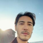 Chris Lee Instagram - Working on Christmas Day be like… Merry Merry Christmas, Lonely lonely Christmas, 想祝福不知該給誰 愛被我們打了死結 #聖誕快樂🧑‍🎄 #孤單不寂寞 #有工作是幸福的 #model #actor #actorslife #merrychristmas #christmas2023 #photoshoot #tvccommercial #workhardplayhard #yolo #seizetheday Taipei, Taiwan