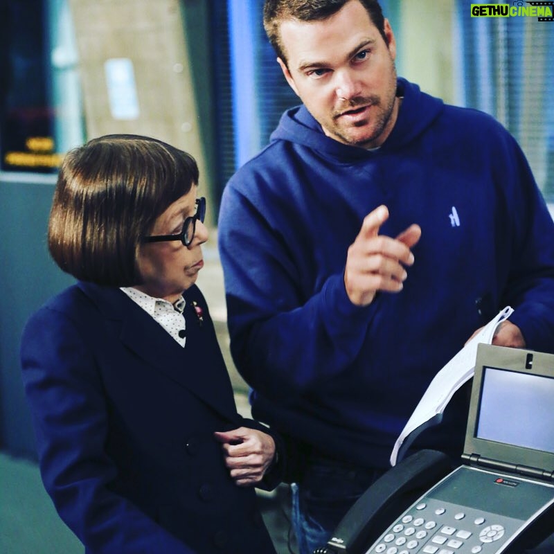 Chris O'Donnell Instagram - Always an honor to work with Linda Hunt. Tune in tonight for a new episode of #ncisla tonight at 10pm.