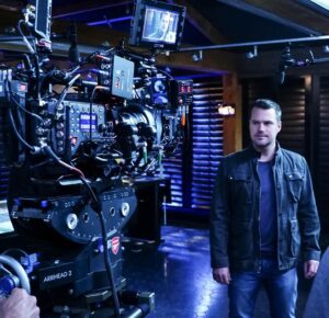 Chris O'Donnell Instagram - So you’re telling me that’s a camera? #ncisla new episode starts in 15 minutes