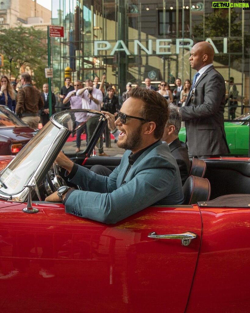 Chris Pratt Instagram - Welcome to New York, Casa Panerai! As a fan of these beautiful watches for countless years, I’m truly privileged to have had the honor of inaugurating the grand opening of this boutique! Thank you for having me, for creating these classic timepieces, and for letting me ride in on this incredible vintage Alfa Romeo. @Panerai #CasaPanerai #Panerai