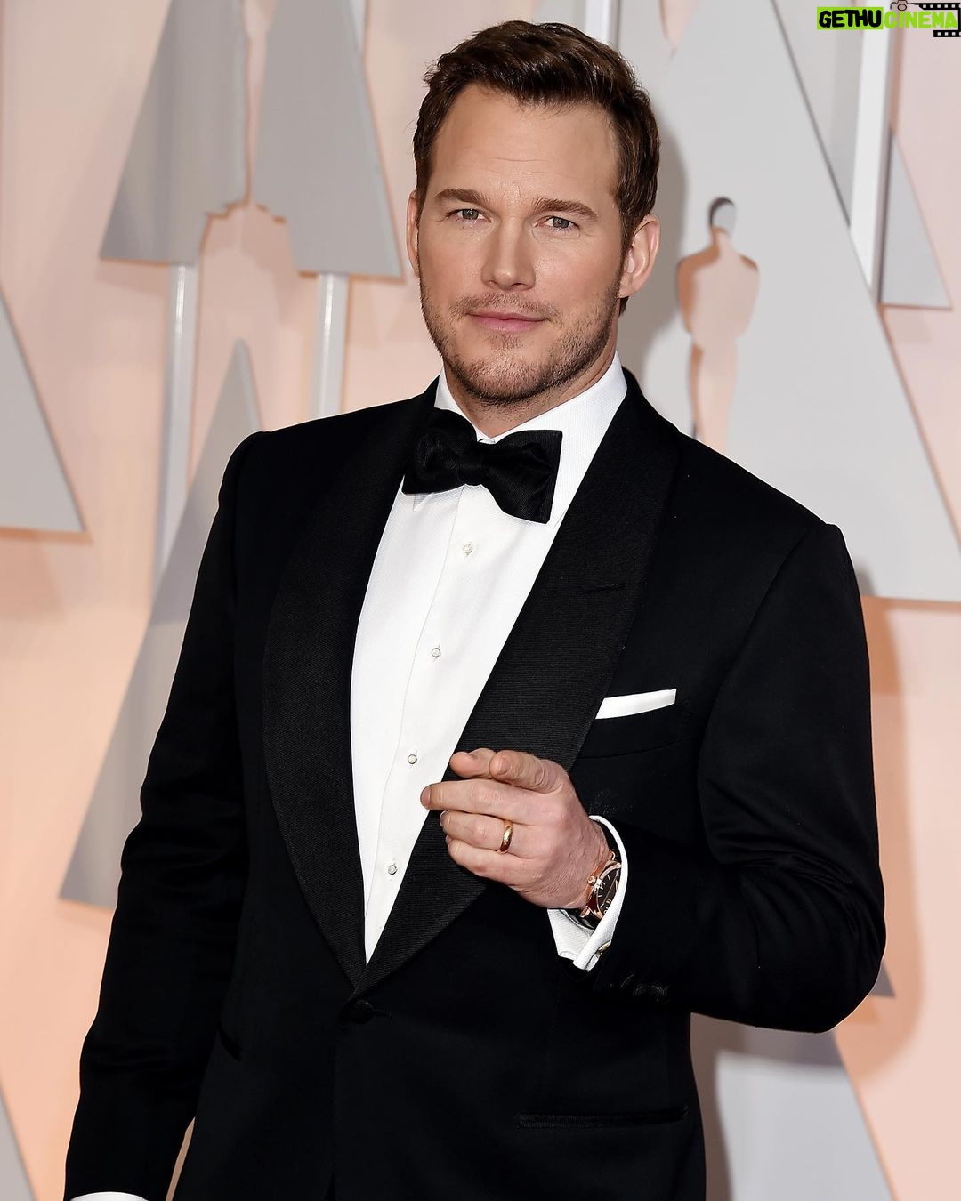 Chris Pratt Instagram - Welcome to New York, Casa Panerai! As a fan of these beautiful watches for countless years, I’m truly privileged to have had the honor of inaugurating the grand opening of this boutique! Thank you for having me, for creating these classic timepieces, and for letting me ride in on this incredible vintage Alfa Romeo. @Panerai #CasaPanerai #Panerai