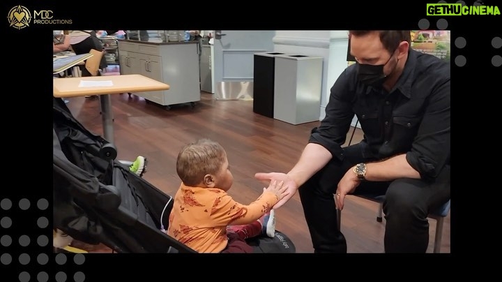 Chris Pratt Instagram - I recently had the chance to visit my absolute favorite place, the Ronald McDonald House in New York! It’s hard to describe the feeling of being around those incredible kids… it’s soul-filling! That organization is doing God’s work ❤️ Thank you so much for having me @rmhnewyork