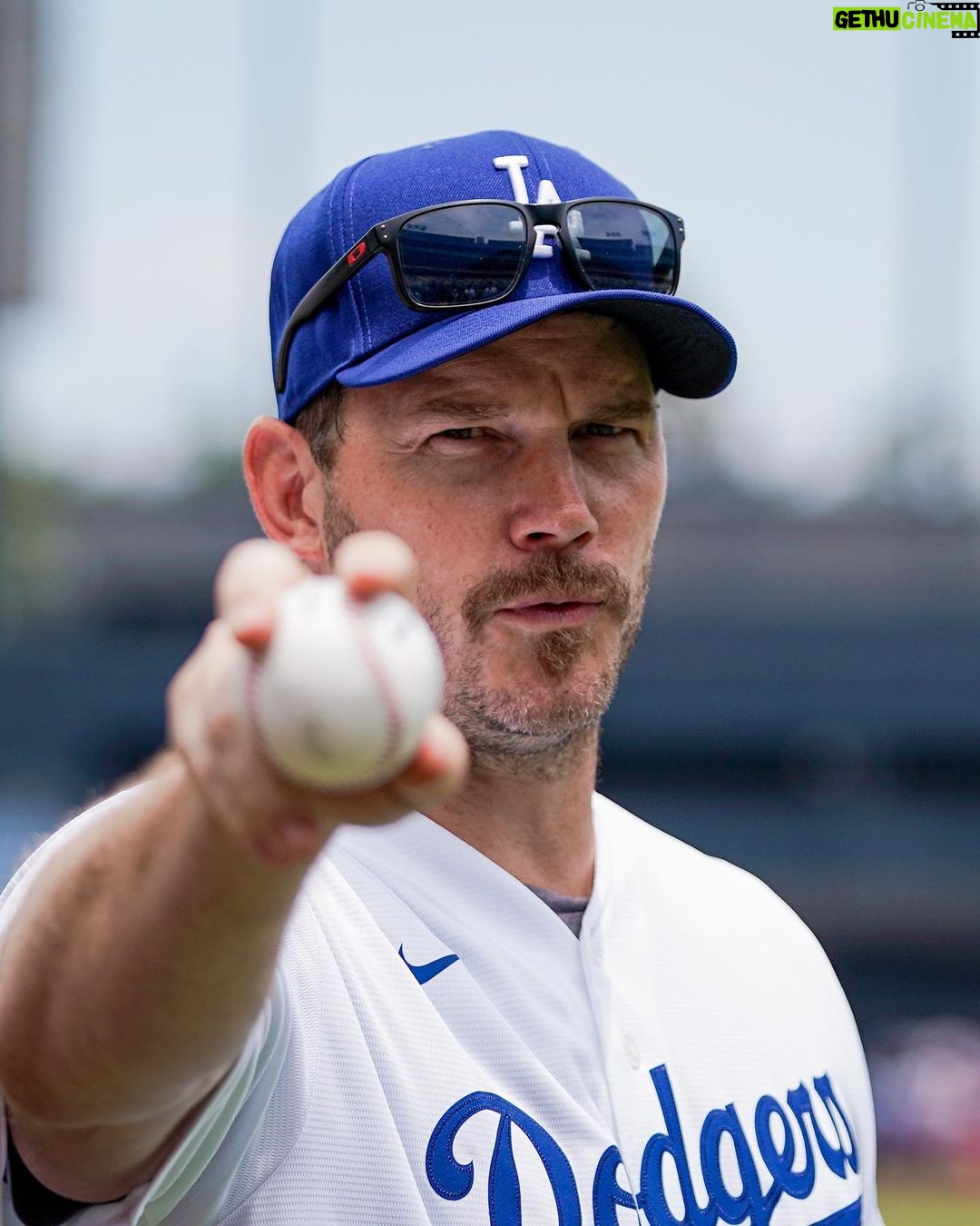 Chris Pratt Instagram - What a day! Jack and I got to hit the mound together, eat our bodyweight in Dodger Dogs and delivered the game opening announcement! Thank you @claytonkershaw for asking me to throw yesterday’s first pitch for faith and family day, what an honor! ⚾️ Let’s go Dodgers! Dodgers Stadium