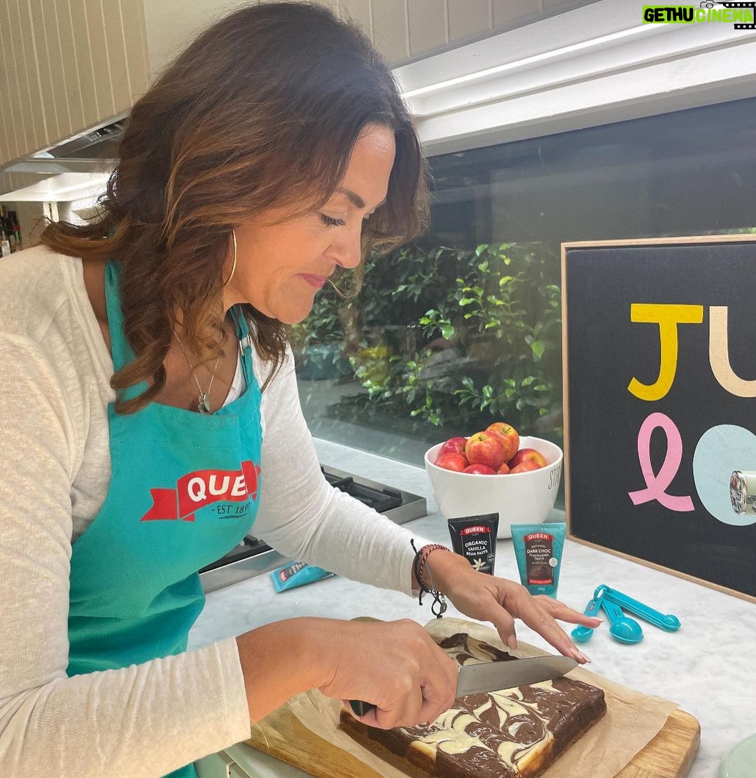 Chrissie Swan Instagram Queen Task Make Cheesecake Bars! These were