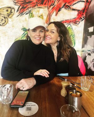 Chrissie Swan Instagram - signs of a deep friend connection.

laughter is abundant
honesty is encouraged
vulnerability is welcomed 
support is real and active
you can put your guard down
you inspire each other to grow
you give each other good advice
they help during times of struggle
both of you feel stronger together - yung pueblo 

There’s about 40 years of friendship here and what a seemingly endless well of joy and acceptance and comfort it brings to me. As another friend once said to me (not pictured!) ‘friendship is a kind of super power’. 
I’m the luckiest. ❤️
@rebecca_thompson_fashion @jojocanno @toriewaight