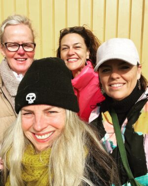 Chrissie Swan Instagram - signs of a deep friend connection.

laughter is abundant
honesty is encouraged
vulnerability is welcomed 
support is real and active
you can put your guard down
you inspire each other to grow
you give each other good advice
they help during times of struggle
both of you feel stronger together - yung pueblo 

There’s about 40 years of friendship here and what a seemingly endless well of joy and acceptance and comfort it brings to me. As another friend once said to me (not pictured!) ‘friendship is a kind of super power’. 
I’m the luckiest. ❤️
@rebecca_thompson_fashion @jojocanno @toriewaight