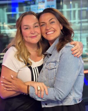 Chrissie Swan Instagram - Just putting this here because I’m certain it’ll brighten your Tuesday just like seeing this Queen in the flesh did mine ❤️
@katelangbroek @thechrissieswanshow