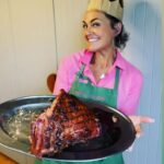 Chrissie Swan Instagram – Merry Christmas Everyone! ❤️ Thankyou for your counsel/advice/recipes/screenshots about the ham. It worked a TREAT! X