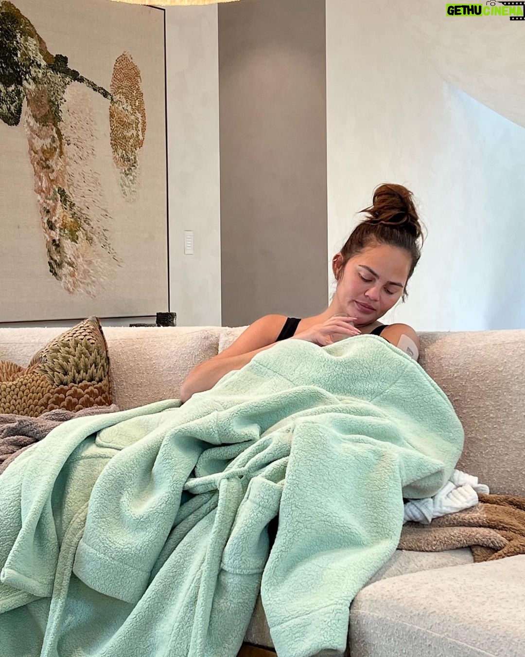 Chrissy Teigen Instagram - it’s PISTACHIO launch day over at @cravingsbychrissyteigen but here at the house it is a **LIFESTYLE** - shop our COVETED (seriously, if you have one of the other colors, you already know!!) teddy robe in pistachio, or our pocketed snacking blanket TOOOOODAY!!!!