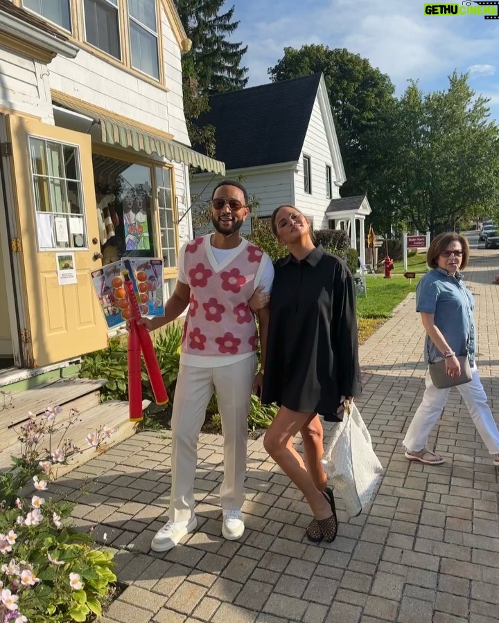 Chrissy Teigen Instagram - Berkshires. What are we doing without Dorinda!!??