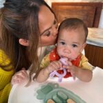 Chrissy Teigen Instagram - The Haakaa Fresh Food Feeder is my favourite product for introducing Esti to new foods and flavours without the risk of choking. Paired perfectly with the cute Silicone Nibble Tray, it’s ideal for freezing treats like smoothies, fruits, or breastmilk. The cooling sensation along with the textured bunny ears on the top also provide some much-needed relief during teething. An absolute must-have during our solids journey! #haakaapartner @haakaausa @haakaanz