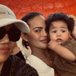 Chrissy Teigen Instagram - basketball season >>>>>>>>>>>>> !!! indoors, benches, nonstop action, and most importantly, indoors