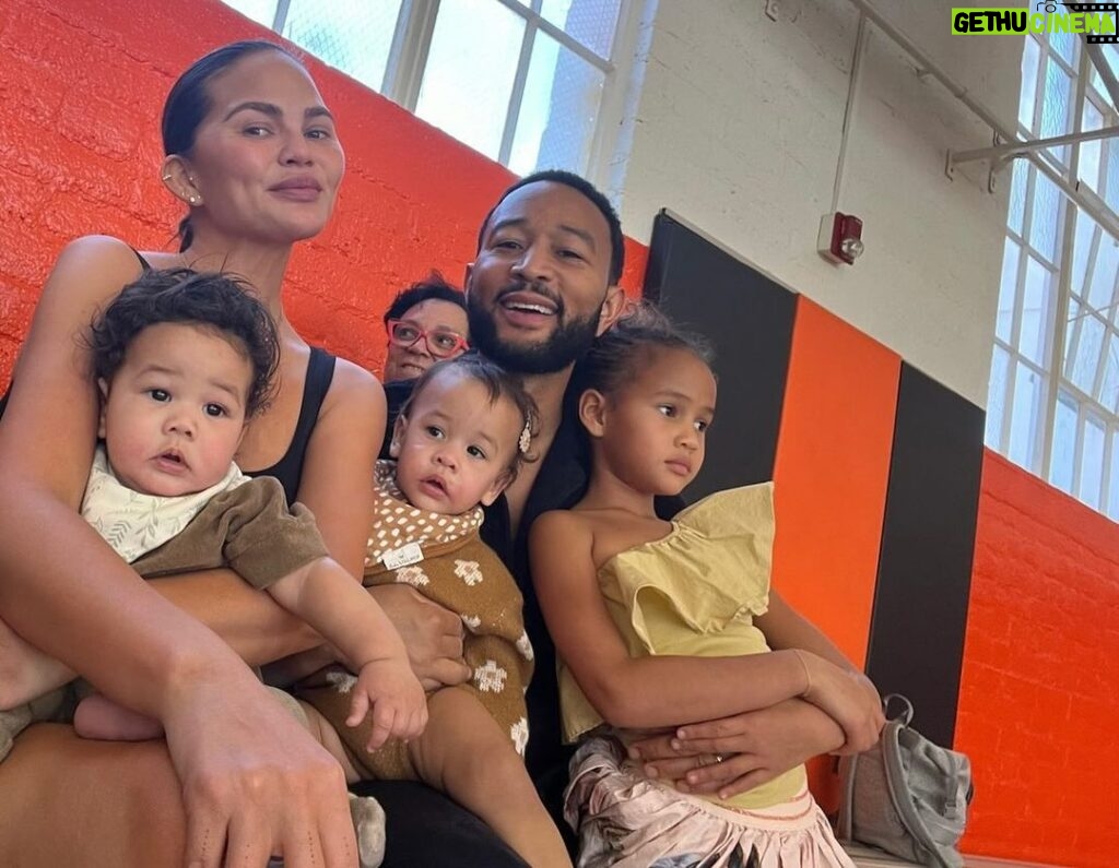 Chrissy Teigen Instagram - basketball season >>>>>>>>>>>>> !!! indoors, benches, nonstop action, and most importantly, indoors
