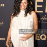 Christina Vidal Instagram - What a wonderful night! What a great room! So honored to have our little show recognized by our amazing community! Latinos are beautiful 🤩 Thank you @its_rubes ; Ruben Garcia and #lacenala