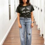 Christina Vidal Instagram - @gap Ad anyone?? 🤷🏽‍♀️ 😬🥰 Also LOVING my new haircut, thanks to @stephrives