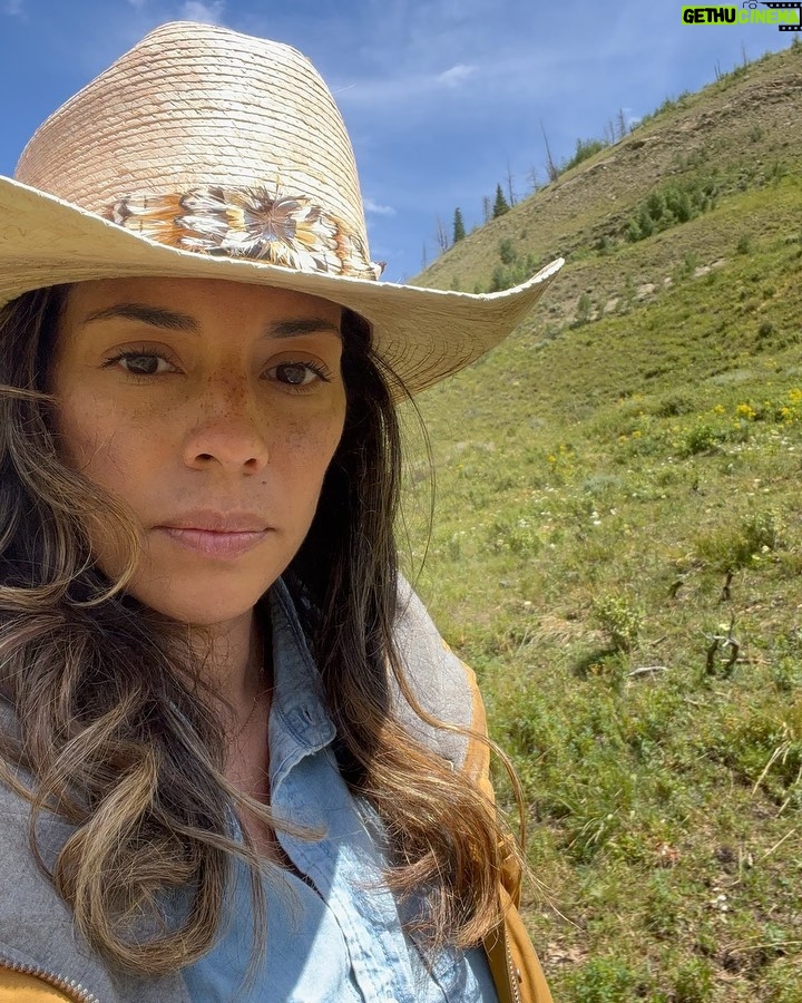 Christina Vidal Instagram - These pictures don’t even begin to describe the beauty and glory of this place. Long story short, I had been praying for peace, quiet, time with the Lord and more fun with my hubby; God answered that prayer and more with this trip. It was relaxing, adventurous and life changing in some ways! We did EVERYTHING from fishing, swimming, rising horses, moving cattle, to drinks and music by the fire 🔥 And dancing with my 🤠 at a cowboy bar 😉 Literally Perfect. Thank you God and thank you to the @goosewingranchwyo family for an unforgettable time :) If you’re looking for a fun getaway, family or adult, you gotta visit @goosewingranchwyo We did EVERYTHING from fishing, swimming, rising horses, moving cattle, to drinks and music by the fire 🔥 Literally Perfect.