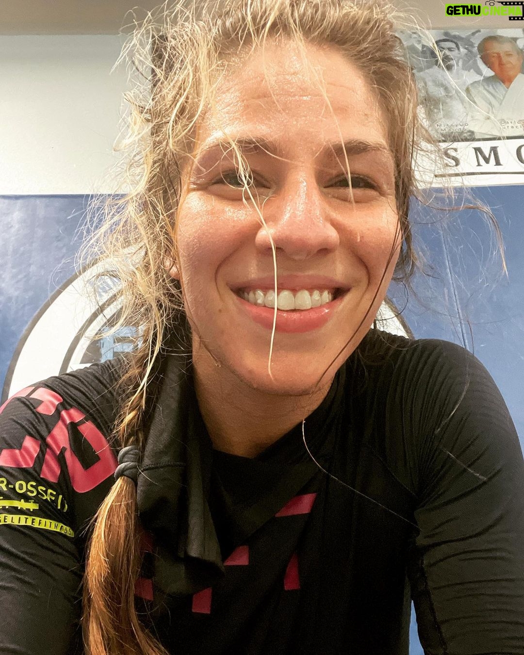 Christopher Lindsey Instagram - Nothing makes me happier than to see this beautiful smile! ❤️ #WCW #Stronghold #family #love #babe #MyProblem