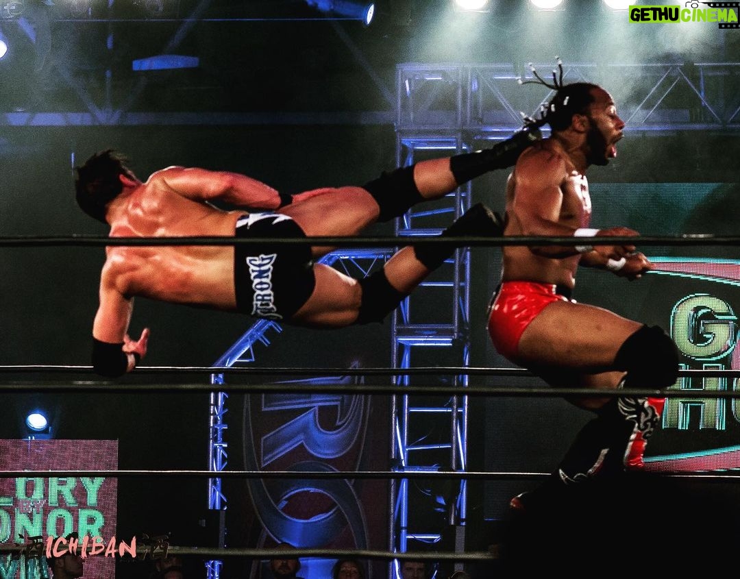 Christopher Lindsey Instagram - 💥💎 #Messiahofthebackbreaker